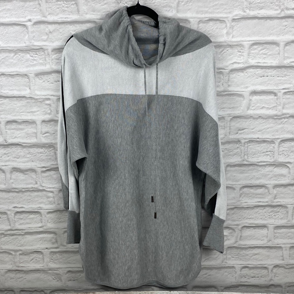 LYSSÉ Womens XL Gray Colorblock Cowl Neck Dolman Sleeve Tunic Pullover